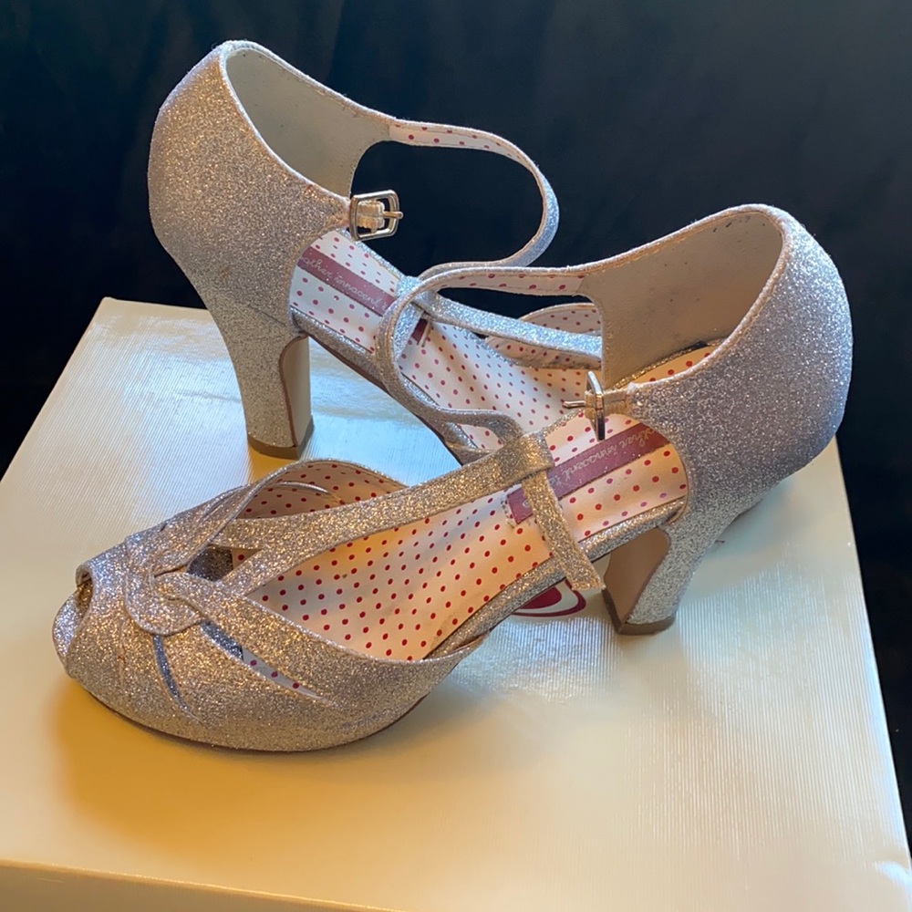 B.A.I.T. Silver Glitter Peep Toe